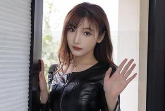 秀人网 – 乔娜娜的秘书瞬间：看图心动，下载不后悔！