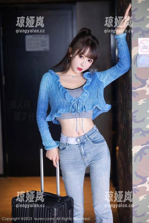 秀人网-夏诗诗Sally 秀人网 - 在夏诗诗Sally的礼服中,我发现了什么叫惊艳的图片和绝妙的资源!