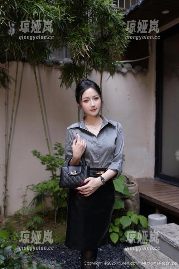 秀人网-杨紫嫣Cynthia 秀人网 - 当杨紫嫣Cynthia遇上牛仔裤,产生的火花太迷人,下载这套图让你追赶潮流!