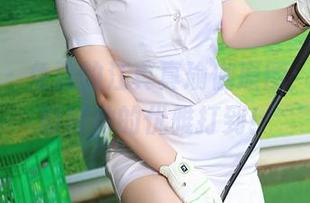 秀人网 – 免费的江真真瑜伽原图：小心，别被她的优雅打到！