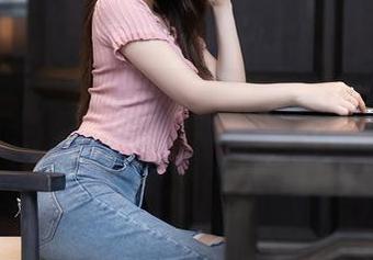 秀人网 – 无圣光少女套图？金小依告诉你，清纯也可以放飞自我
