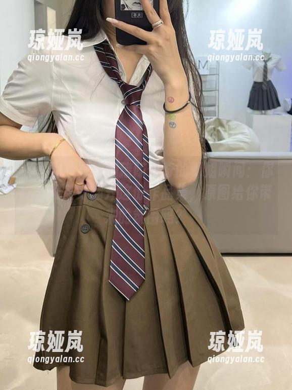 微密圈 - 粉色的猪陈佩奇的御姐瞬间：你真的准备好翻开这份作品集，原图给你带来的氛围吗？