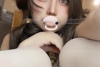 探索芊川一笑MNK的短裙之美，资源瞩目不停！