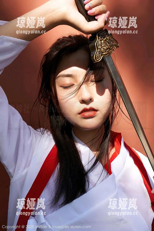 蜜桃社 - Rola的圣诞魔法—图库精选让节日不再单调！