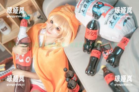最新！蠢沫沫的连衣裙作品集，简直是时尚和幽默的完美结合！
