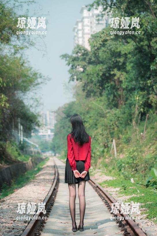 西瓜少女 我眼中的西瓜少女!那些内衣写真原图,真是让我的眼睛大开!