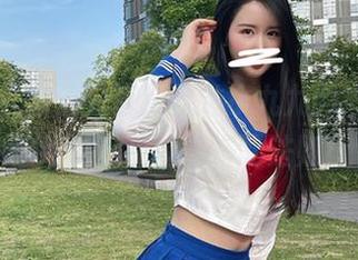 微密圈 – 高清分享！软妹小九九的短裤秀，你绝对没见过的搭配法则！