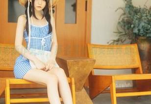 迷之呆梨写真新作更新，莫名其妙的炙热真是让人心跳加速！