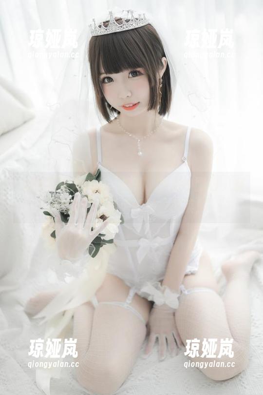 香川澪 私房风格大揭秘:香川澪的婚纱图包,搞得我也想穿个婚纱去买菜!